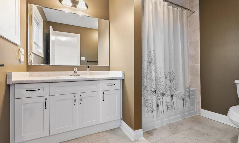 79 CHAMBERY STREET (17)