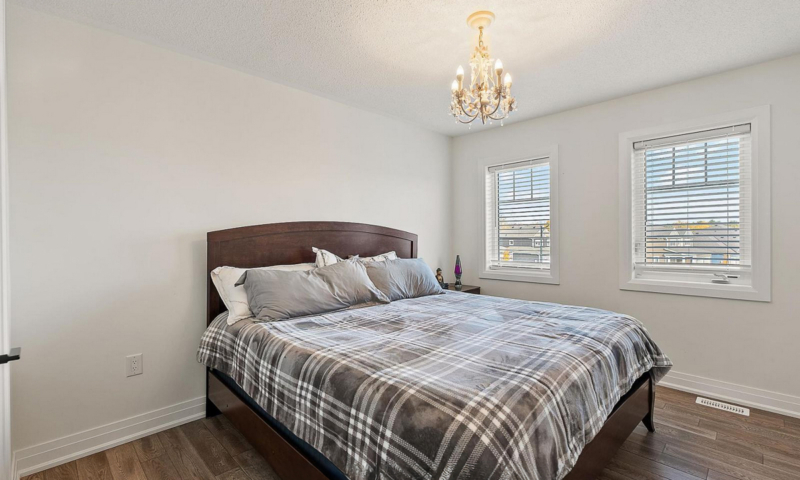 79 CHAMBERY STREET (20)